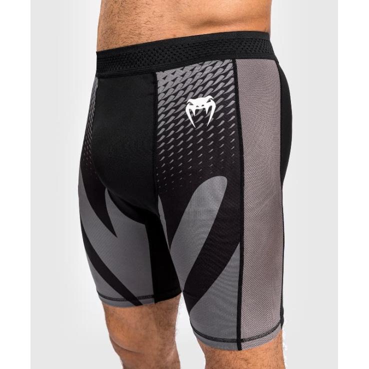 Venum Attack Vale Tudo Short Tight - schwarz