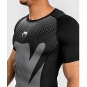 Venum Attack Kurzarm-Rashguard – schwarzgrau